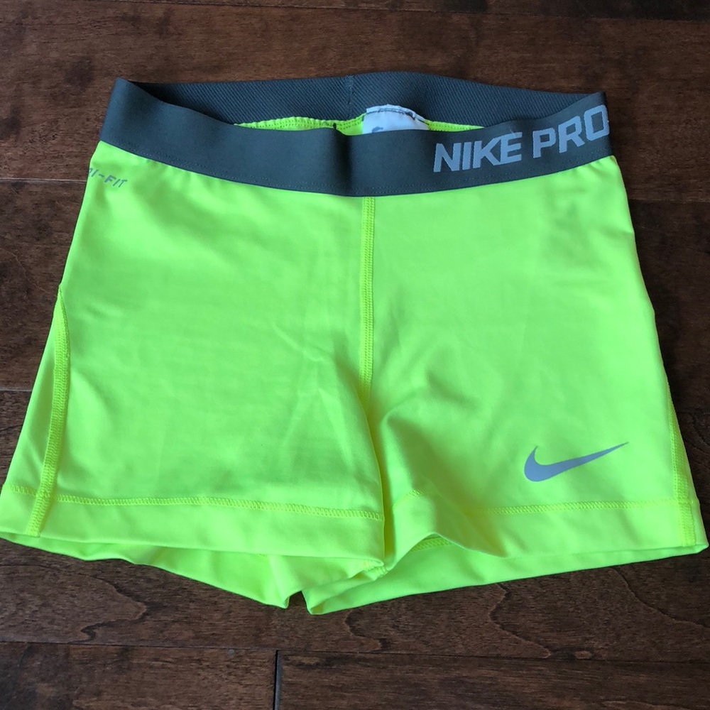 2” Nike Pros